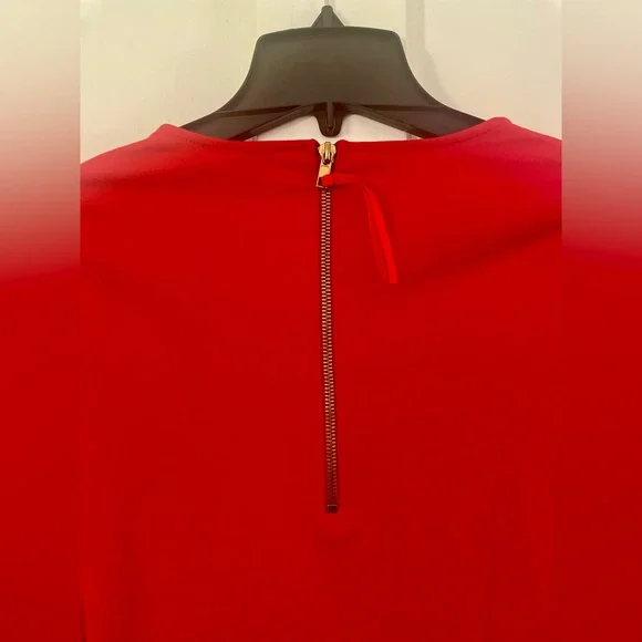 NWOT! Luxury Designer Carmen Marc Valvo Red Long-Sleeve Peplum Top Flattering XS - Picture 10 of 10